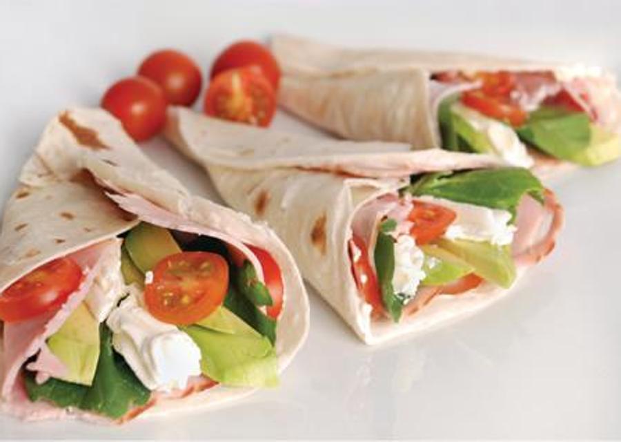 Picoteo sano y snacks saludables: Wrap de pavo y cherry