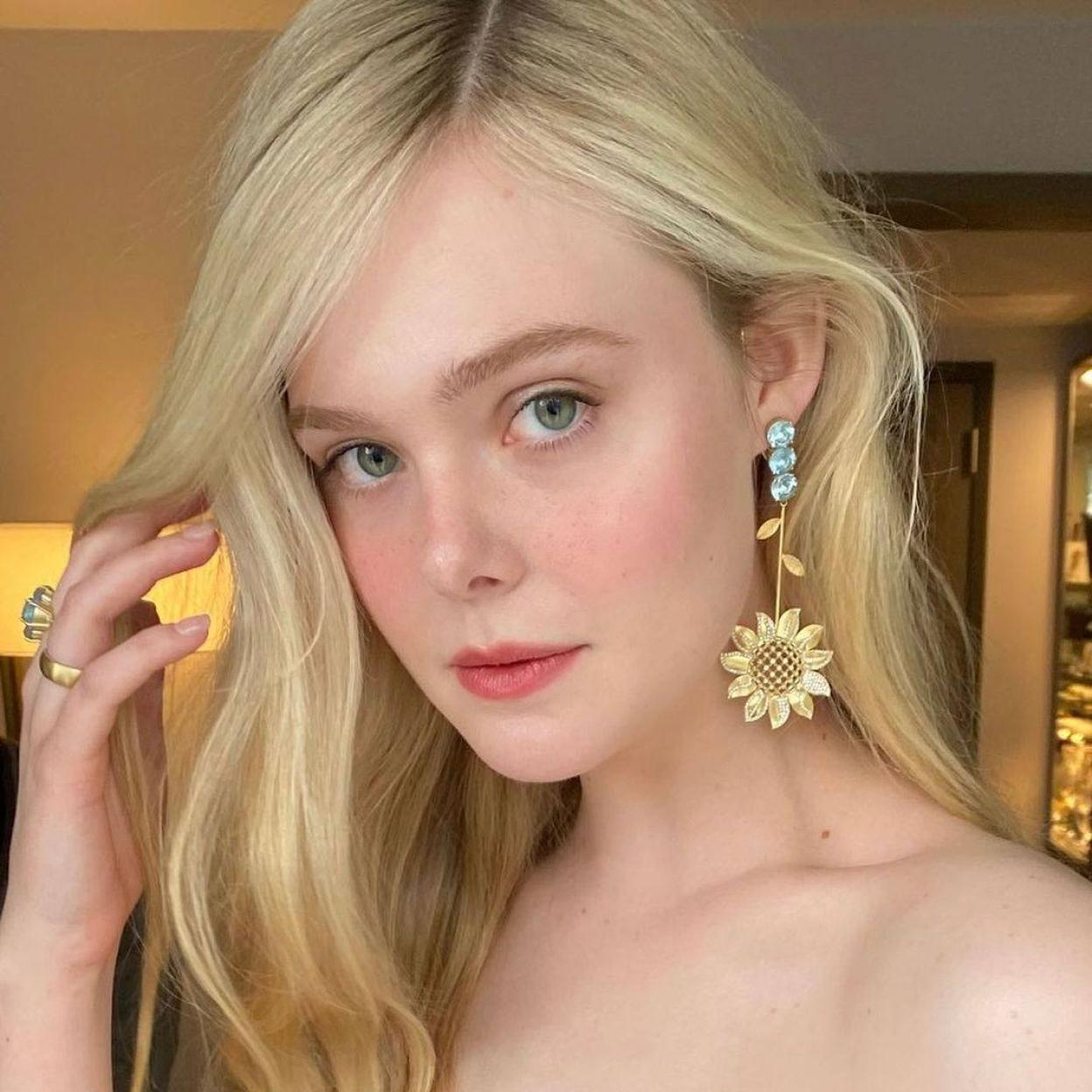 Consigue la piel clara de Elle Fanning con estos sérums antioxidantes/@ERINAYANIANMONROE